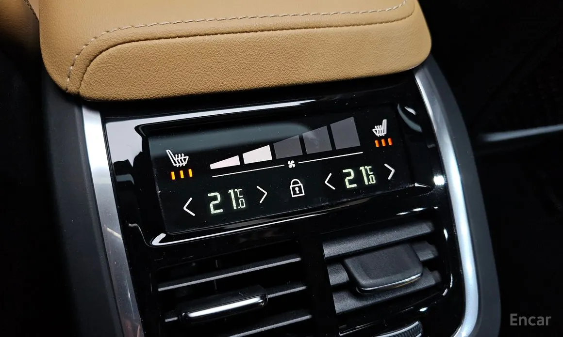 Фото 18 - Volvo S60