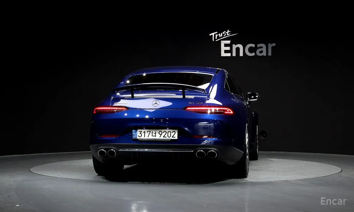 Photo 4 - Mercedes-Benz AMG GT