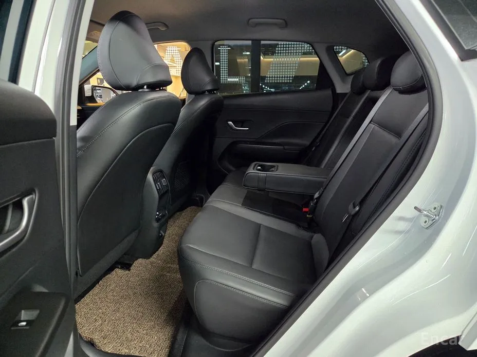 Фото 10 - Hyundai Kona