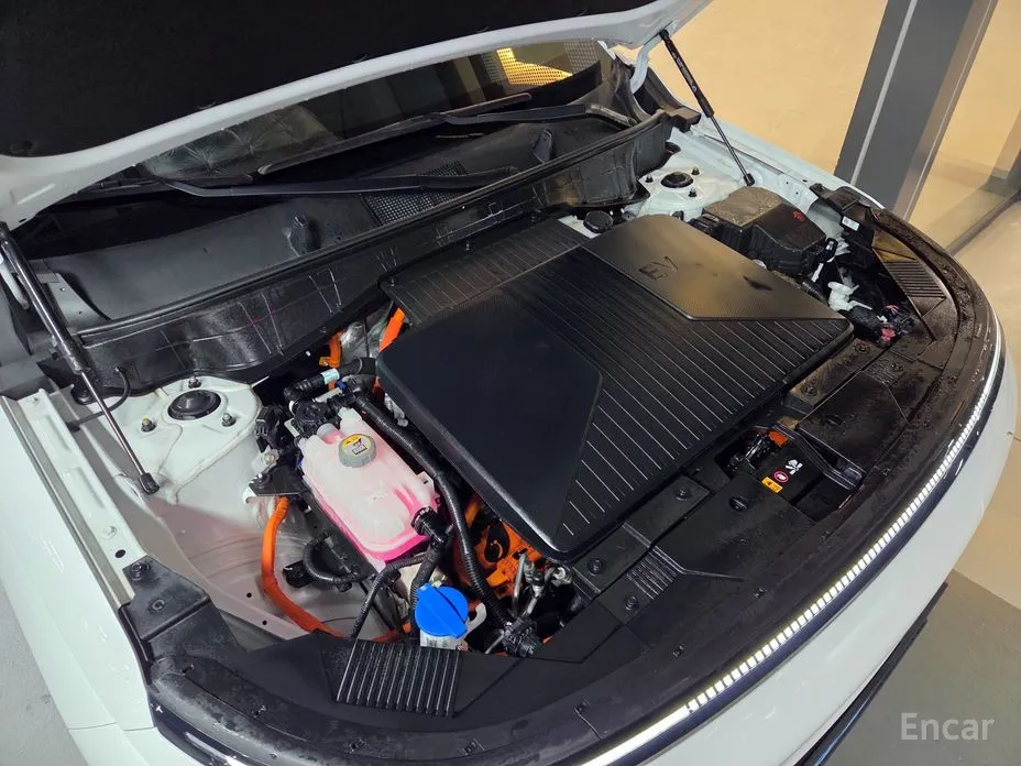 Фото 7 - Hyundai Kona