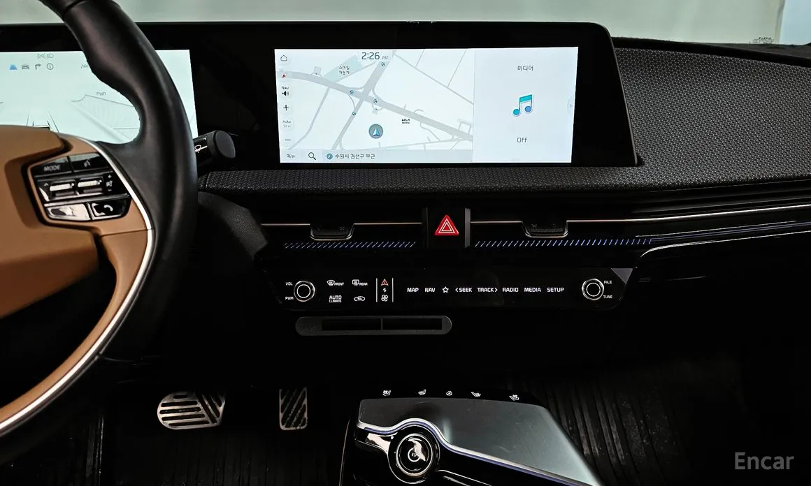 Фото 14 - Kia EV6