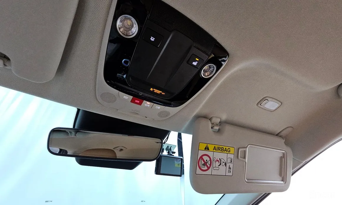 Фото 18 - Kia EV6