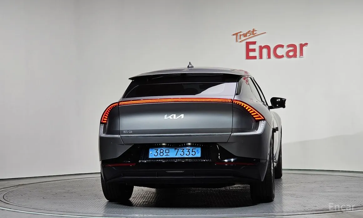 Фото 4 - Kia EV6