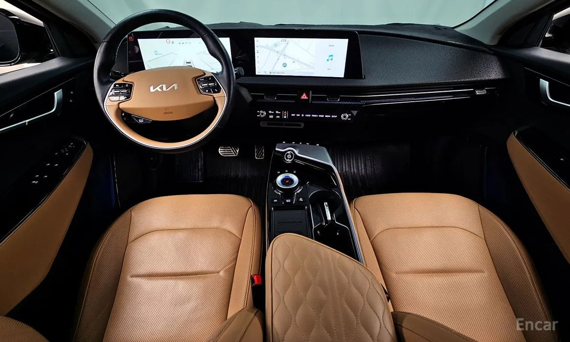 Фото 7 - Kia EV6