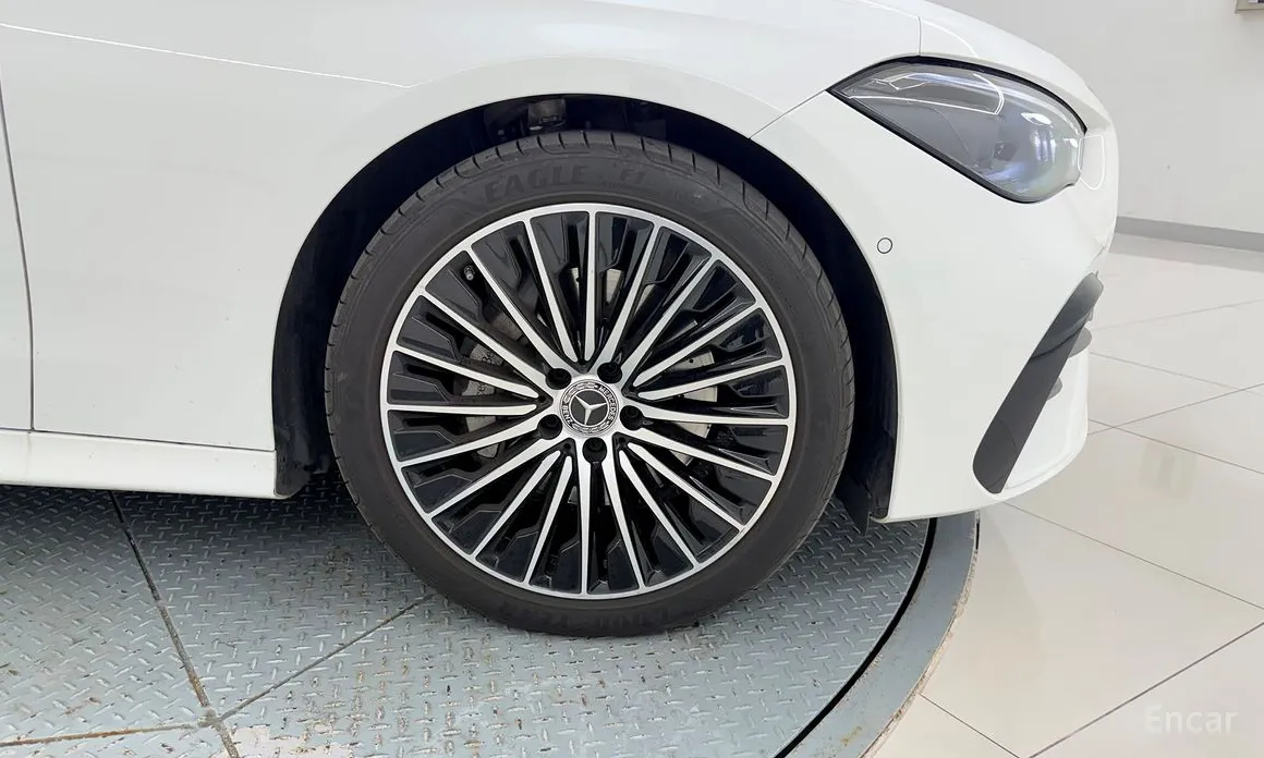 Фото 9 - Mercedes-Benz CLE-Class