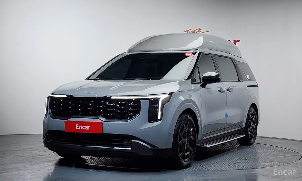 Фото 1 - Kia Carnival