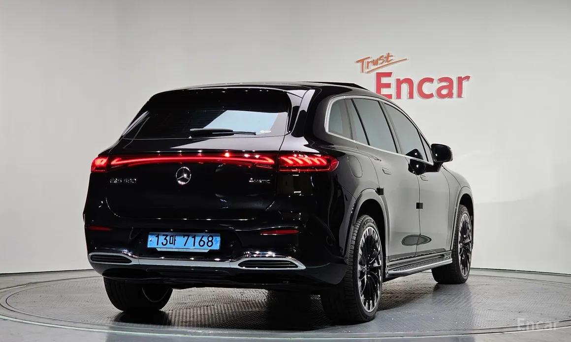 Фото 2 - Mercedes-Benz EQS