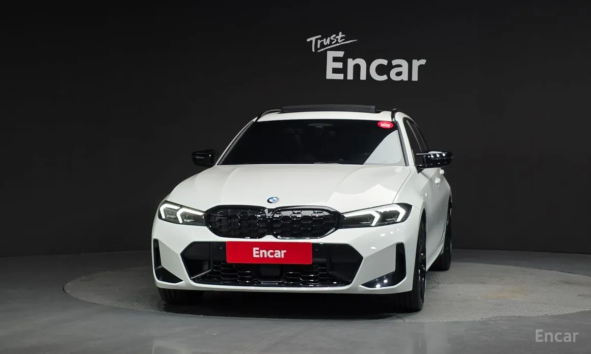 Photo 3 - BMW 3 Series