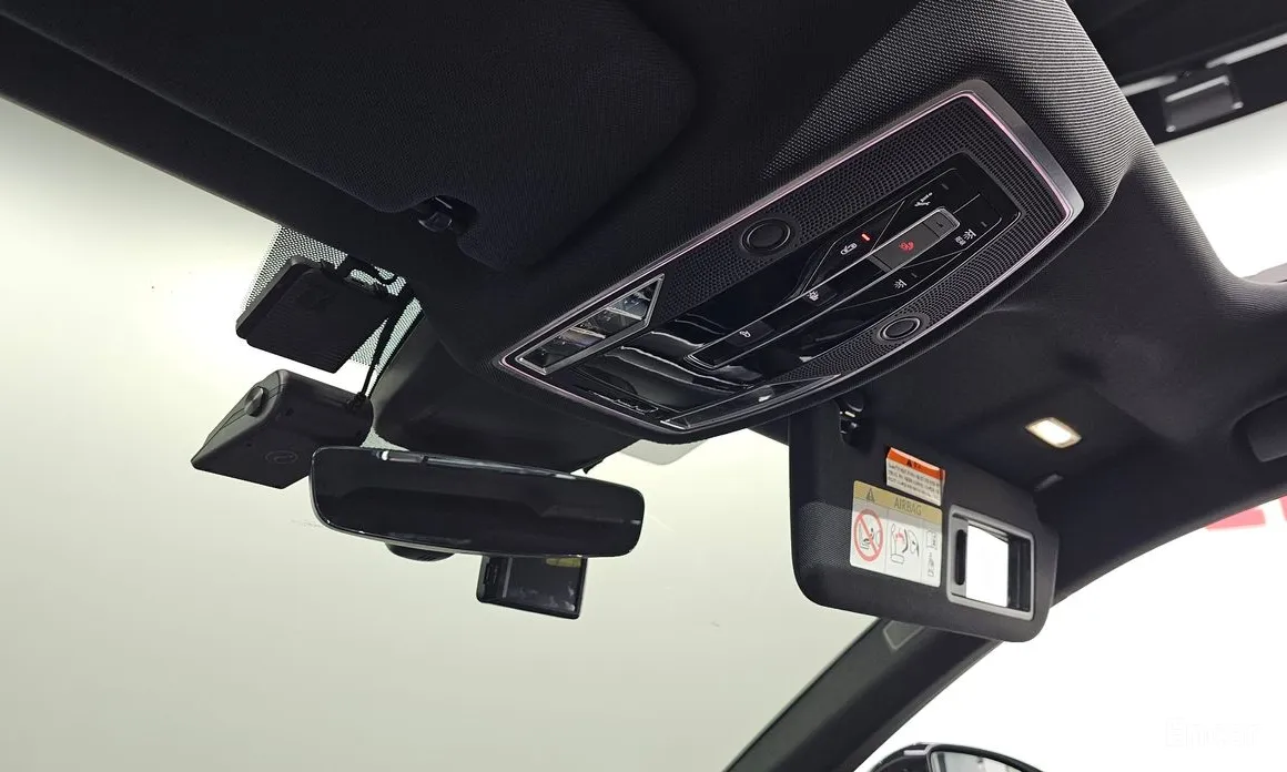 Фото 14 - Audi A8