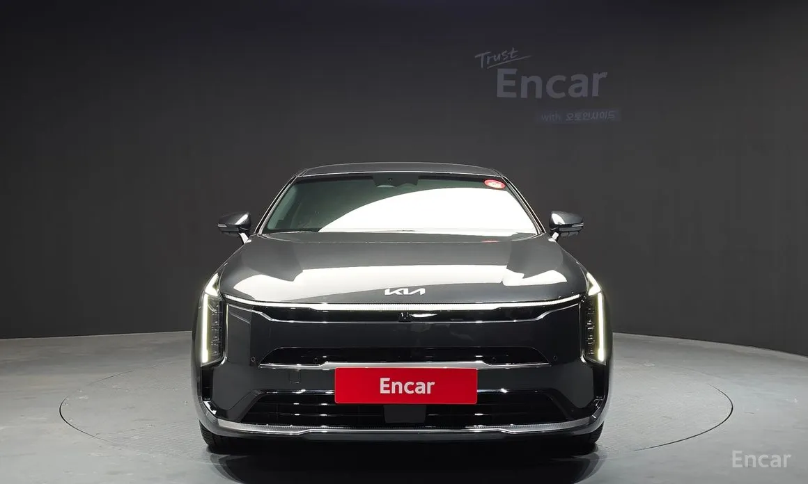 Фото 3 - Kia K8