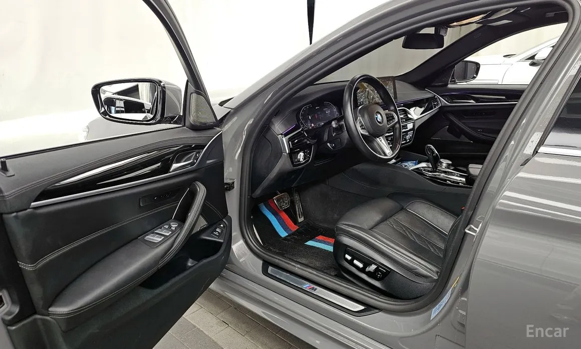 Фото 10 - BMW 5 Series