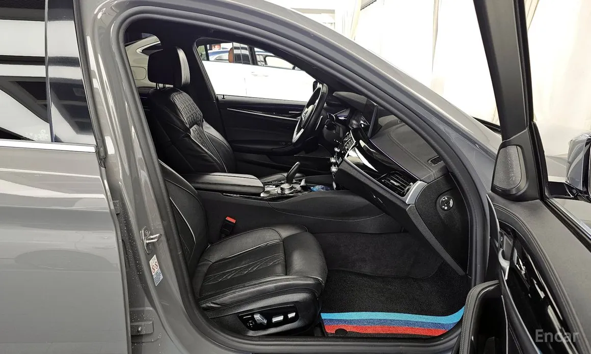 Фото 11 - BMW 5 Series