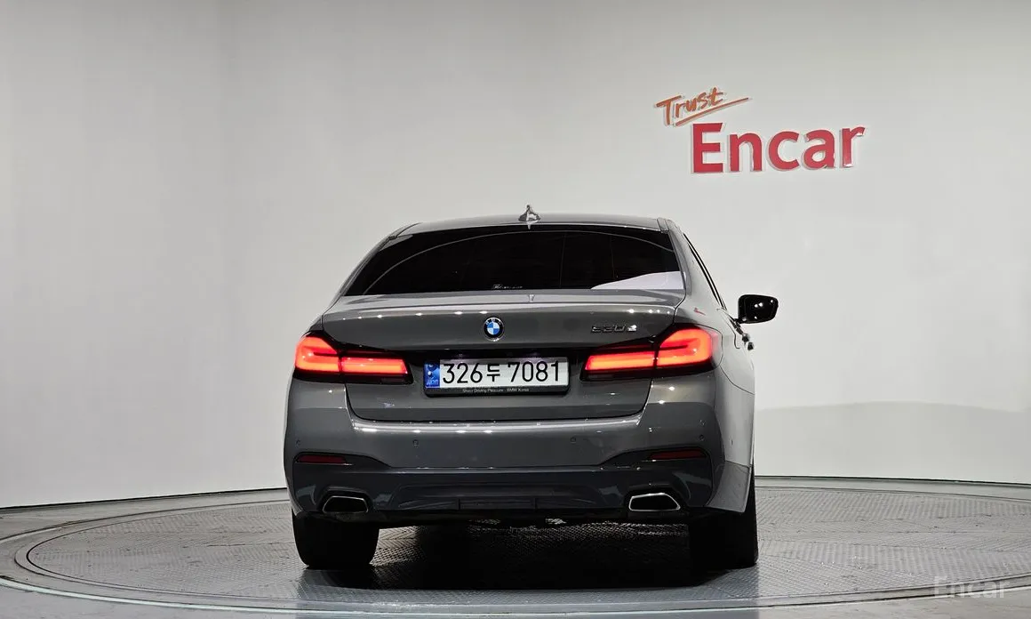 Фото 4 - BMW 5 Series