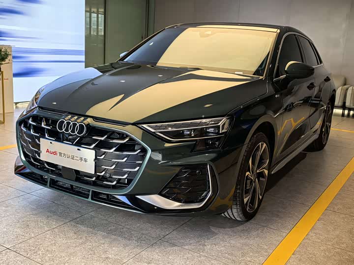 Фото 1 - Audi A3