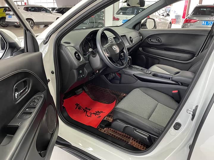 Фото 9 - Honda XR-V