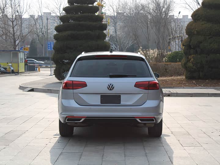 Фото 6 - Volkswagen Passat Variant