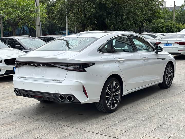 Фото 5 - Chery Arrizo 8