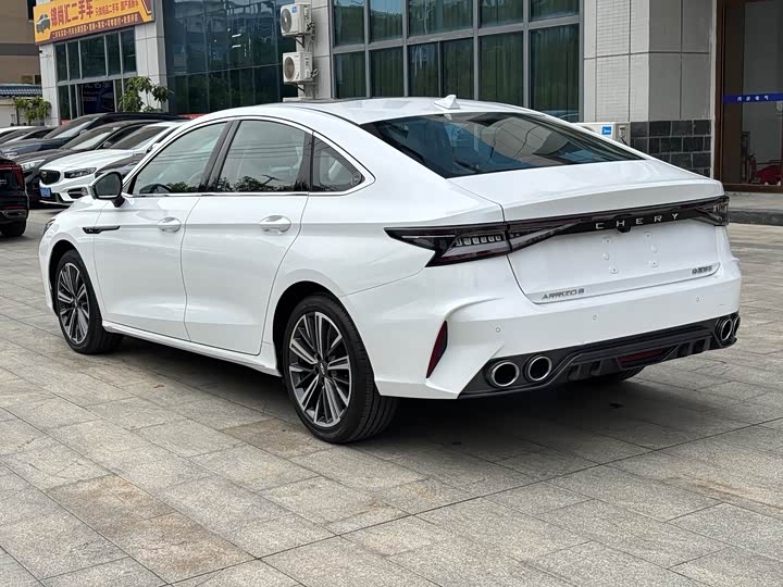 Фото 7 - Chery Arrizo 8