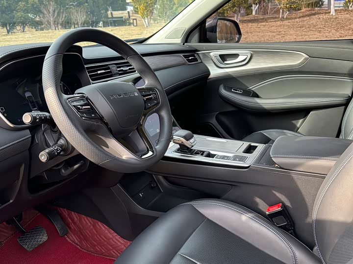 Фото 7 - Roewe RX5