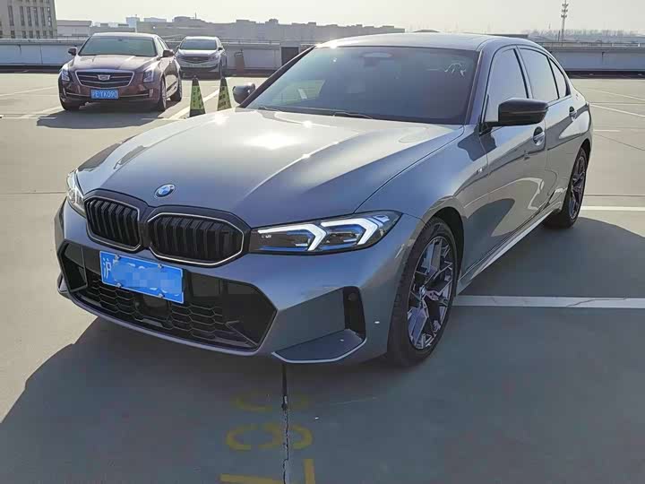 Photo 1 - BMW 3 Series