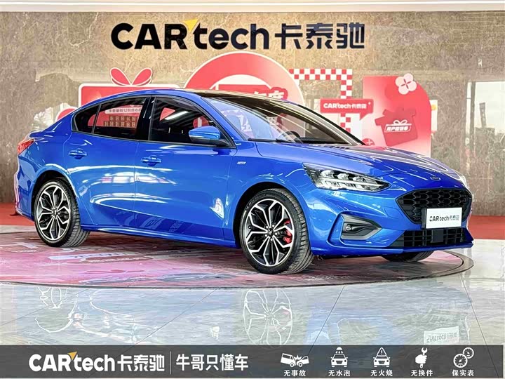 Фото 3 - Ford Focus