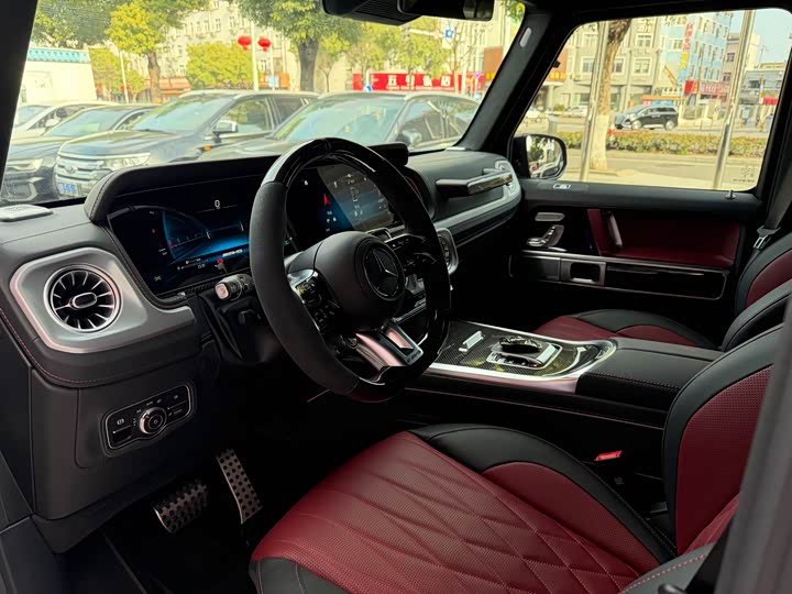 Фото 7 - Mercedes-Benz G-Class AMG