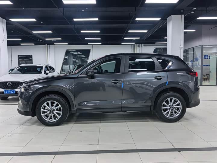 Фото 7 - Mazda CX-5