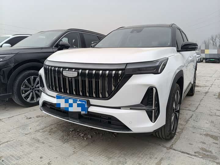 Фото 3 - Geely Atlas L