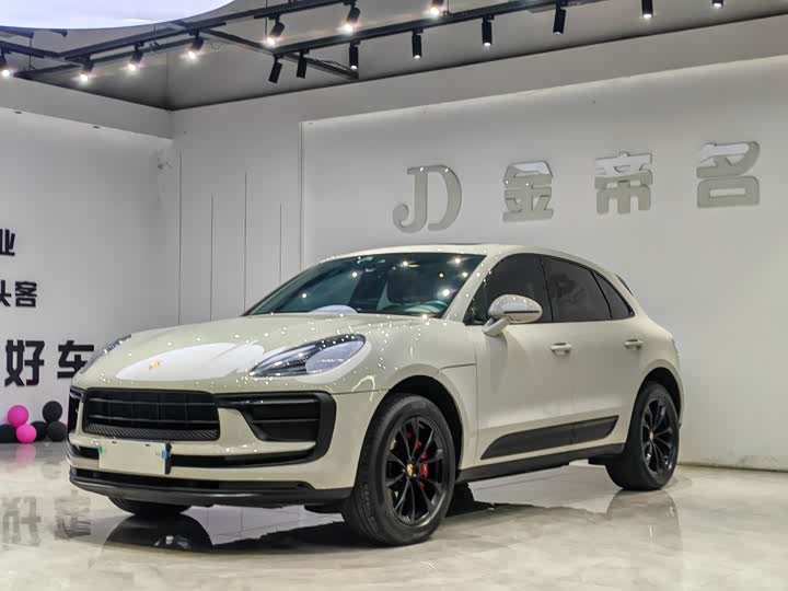 Фото 1 - Porsche Macan