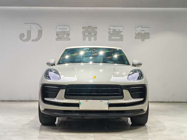 Фото 2 - Porsche Macan