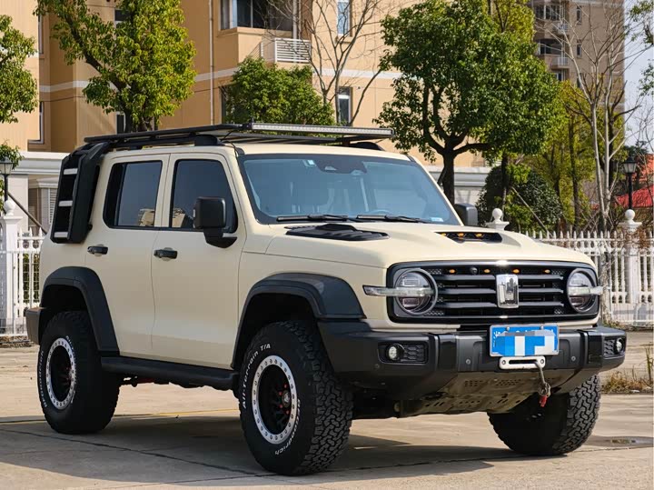 Фото 6 - Tank 300