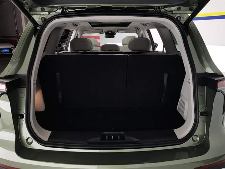 Фото 4 - Ford Equator Hybrid