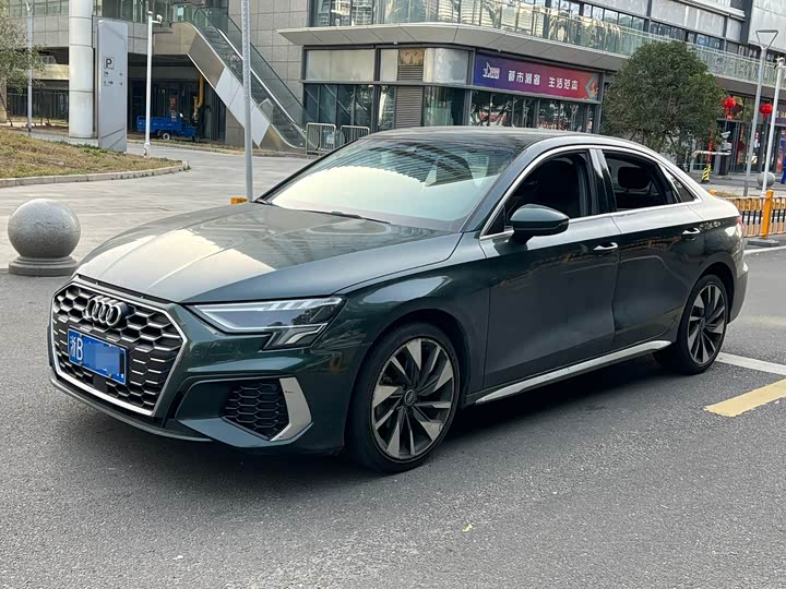 Фото 1 - Audi A3