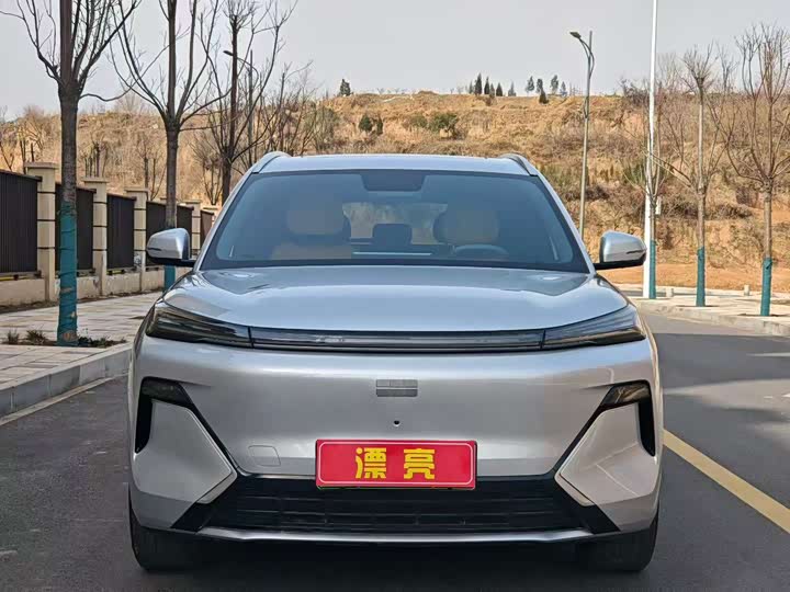 Фото 3 - Geely Galaxy Starship 7