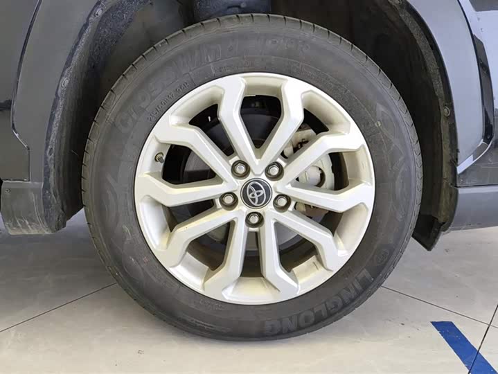 Фото 6 - Toyota Frontlander