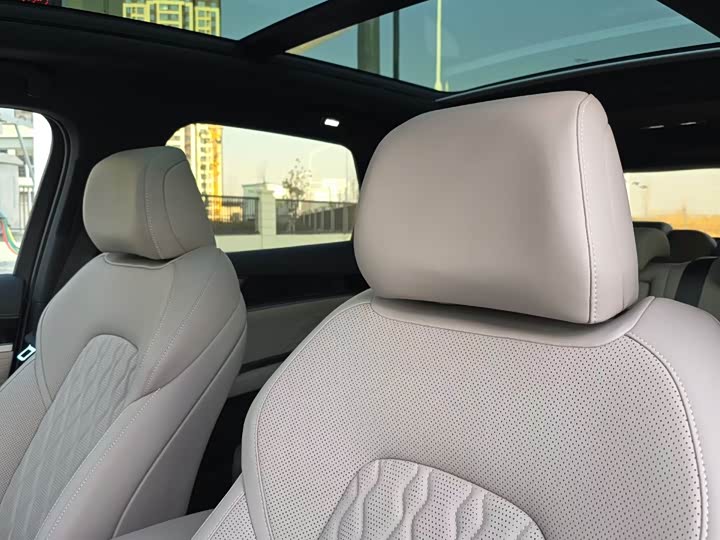 Фото 9 - BYD Tang Hybrid/EV