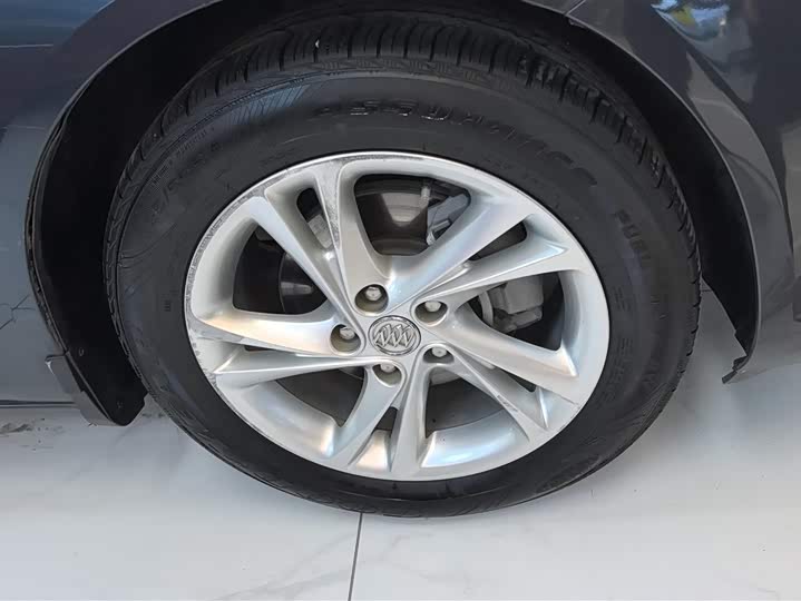 Фото 6 - Buick Regal