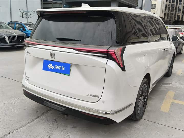 Фото 3 - Buick GL8 Hybrid