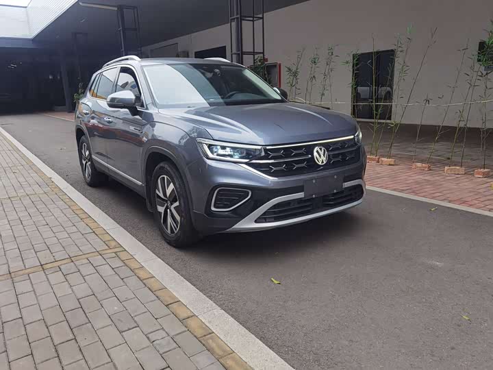 Фото 3 - Volkswagen Tayron