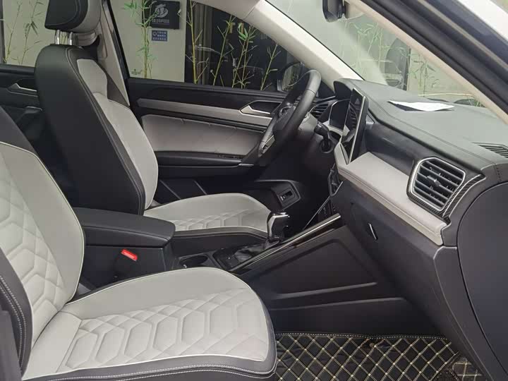 Фото 9 - Volkswagen Tayron