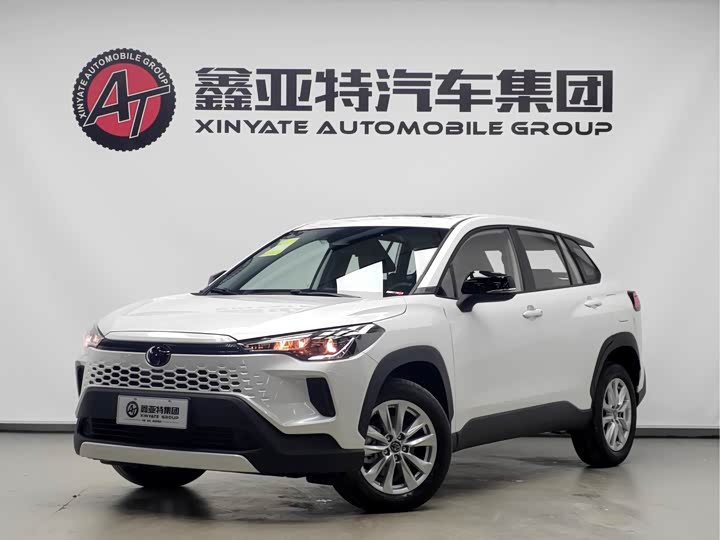 Photo 1 - Toyota Corolla Cross