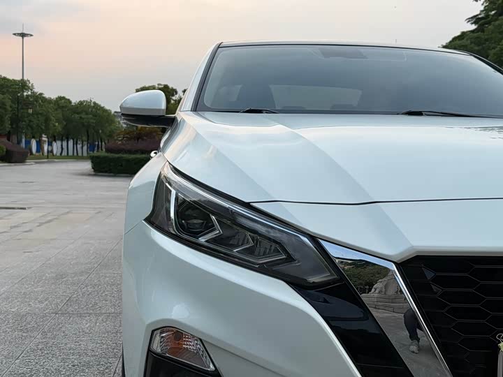 Фото 4 - Nissan Teana