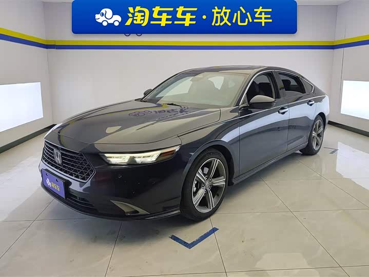 Фото 1 - Honda Accord