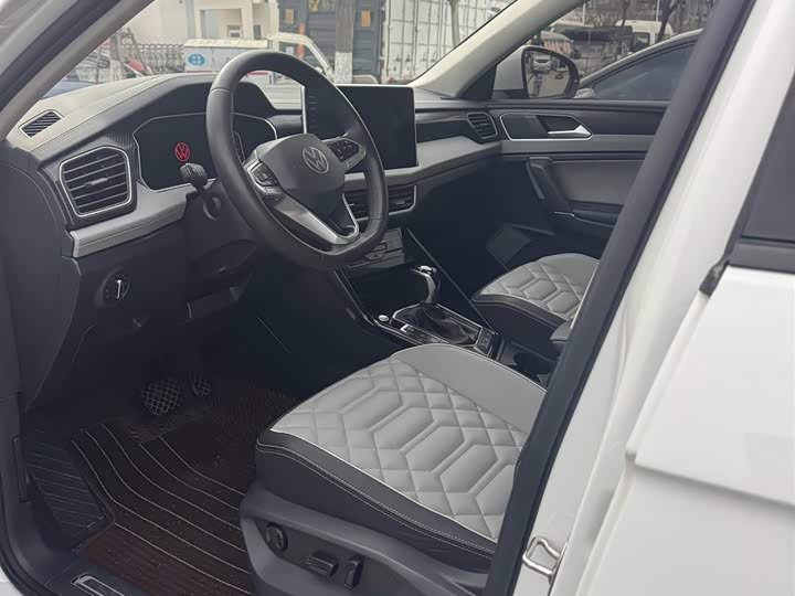 Фото 2 - Volkswagen Tayron