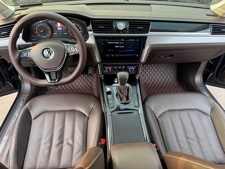 Фото 6 - Volkswagen Phideon