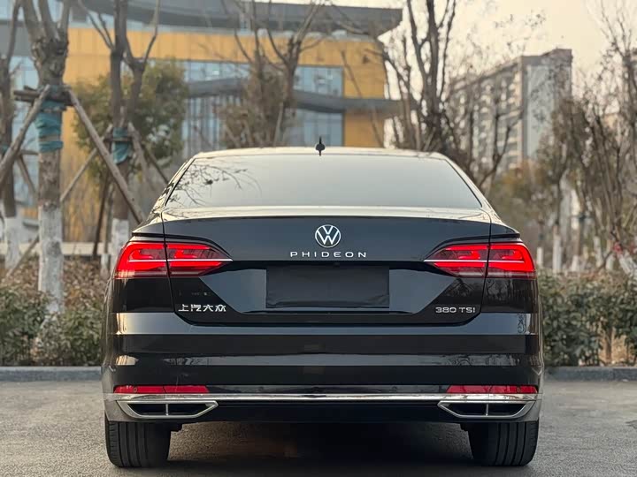Фото 8 - Volkswagen Phideon
