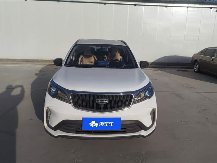 Фото 2 - Geely Vision X3