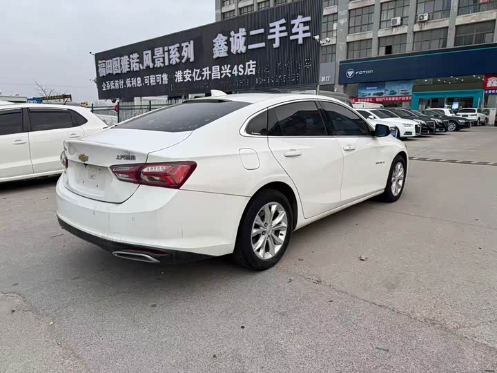 Фото 9 - Chevrolet Malibu XL