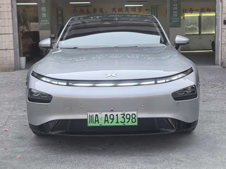 Фото 1 - XPeng P7