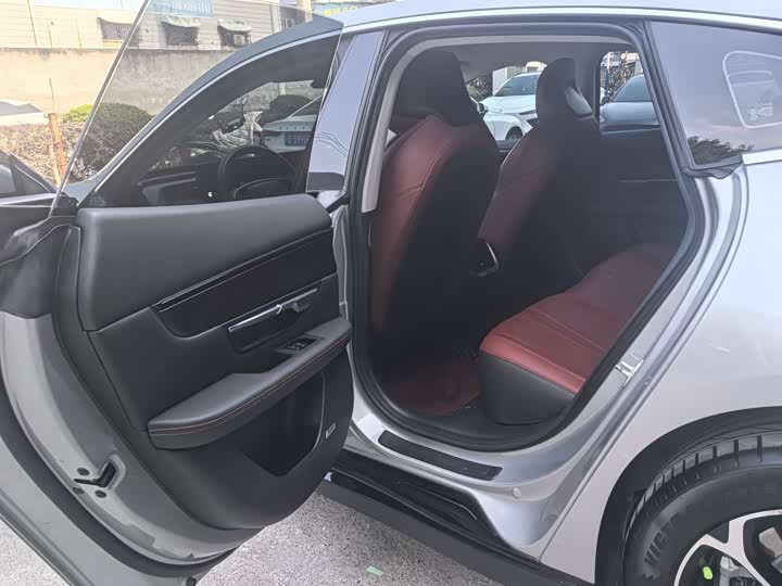 Фото 7 - XPeng P7